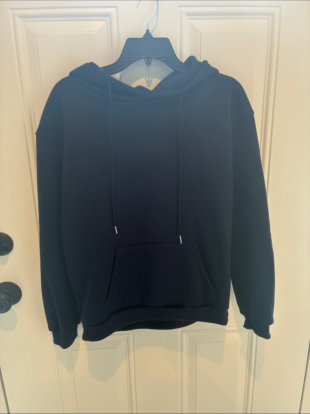 Women’s navy blue sweatshirt
